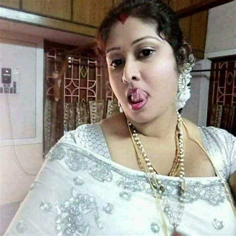 indian aunty xxx video download|Free Indian Desi Aunty Sex Porn Videos 